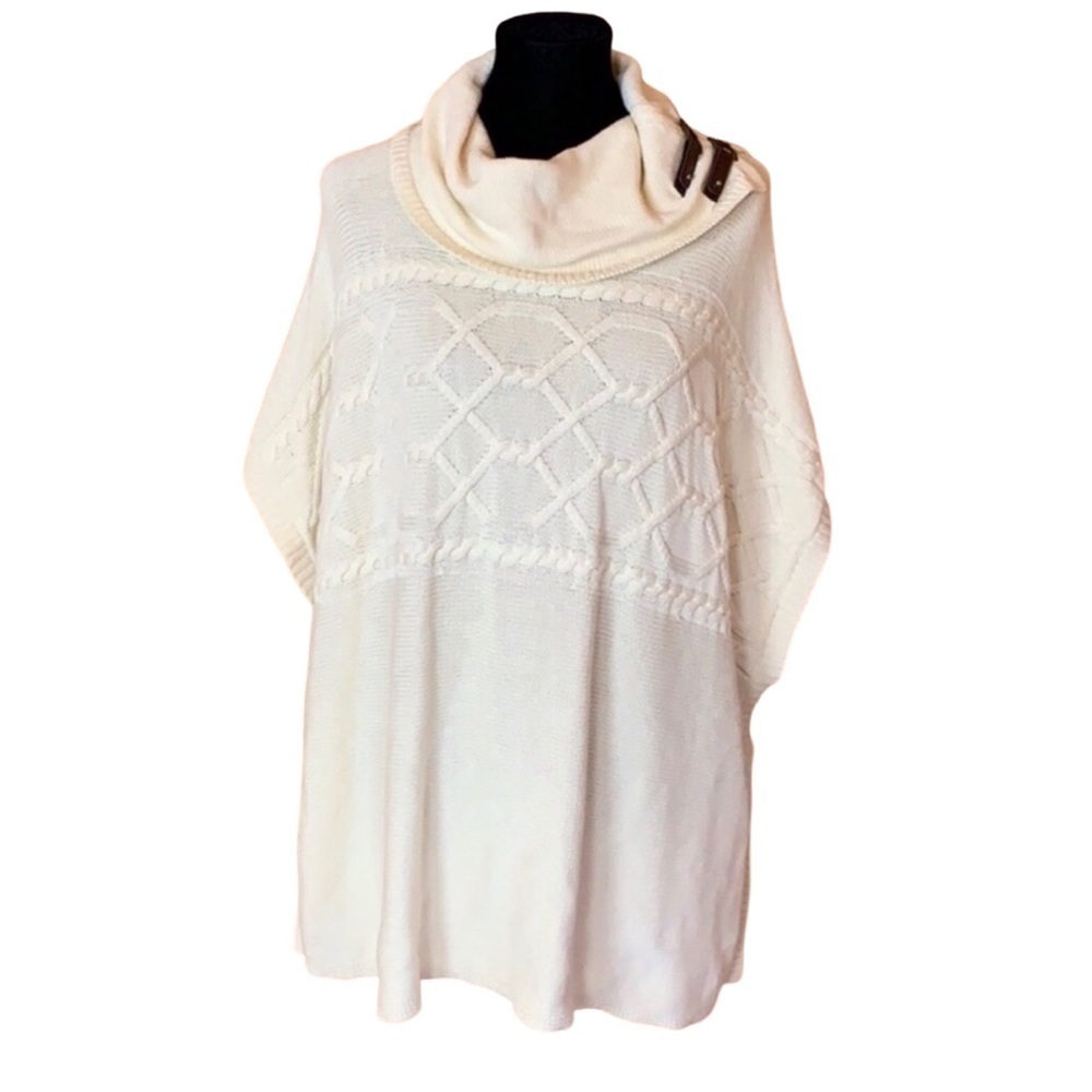 6 By Six cream sweater poncho Size Small / Medium S/M